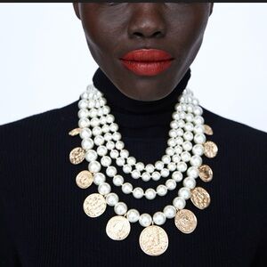 Zara Pearl Necklace - White and Gold